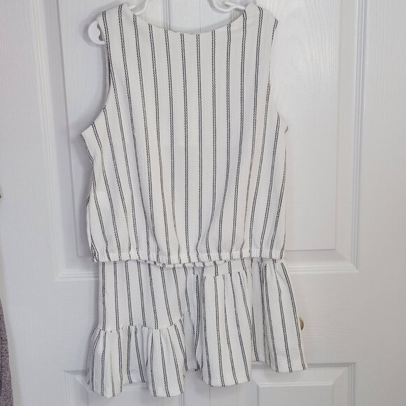 Zara 2 Piece Set Sleeveless Top And Skirt Black Embossed Stripes White Sz 10 New - Picture 3 of 9